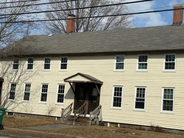428 Main St, Whitinsville, MA 01588