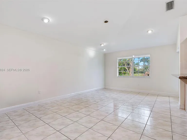 16035 SW 173rd Ave — Photo 26