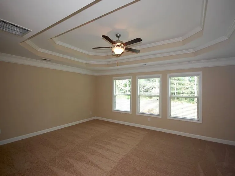 235 Haney Rd — Photo 18