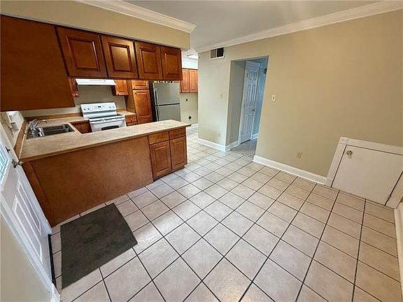 5th image of 4804 Quincy St APT D
