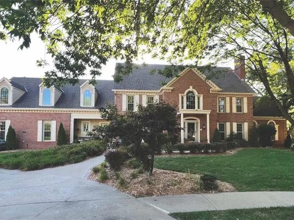 6134 N Mattox Rd, Kansas City, MO 64151