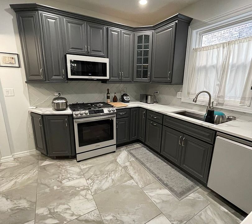 1st image of 5100 W Pensacola Ave #2