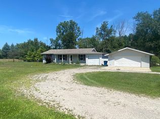 3220 S Dundas Rd, Beaverton, MI 48612