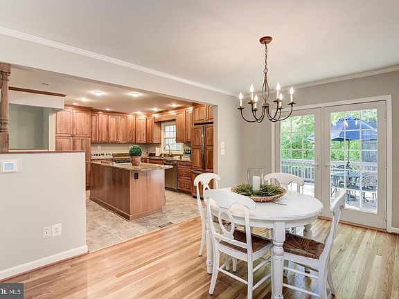 5th image of 4112 Dewmar Ct