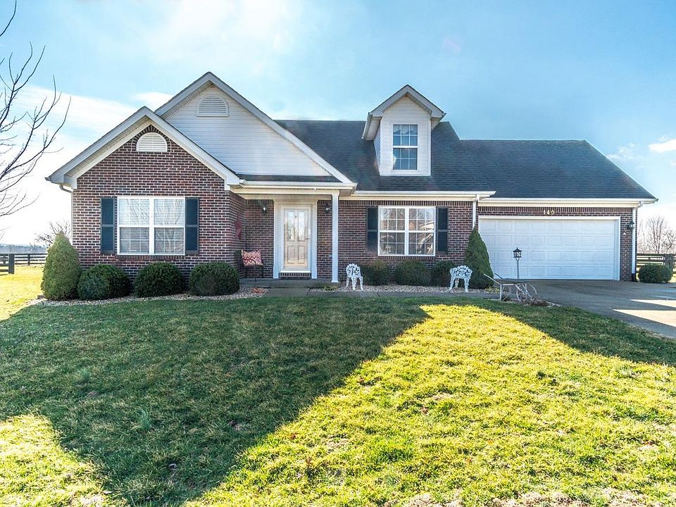 1st image of 140 General Cleburn Dr