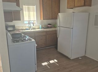 15436 Meyer Rd APT 15, Mojave, CA 93501