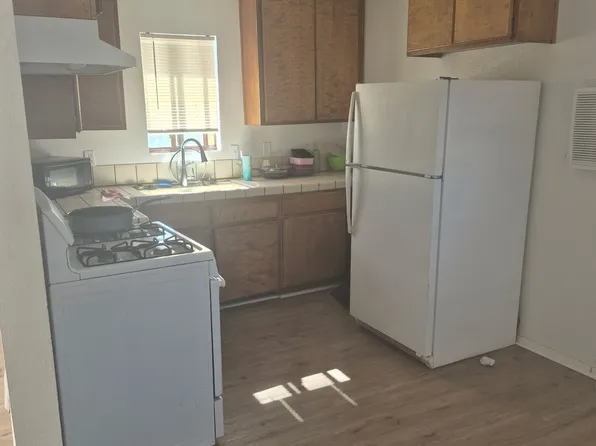 15436 Meyer Rd APT 15, Mojave, CA 93501