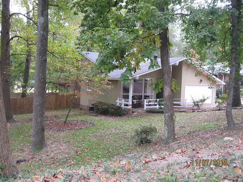 1st image of 715 Hammond Dr