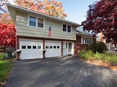 1046 Manas Drive, Schenectady, NY, 12303