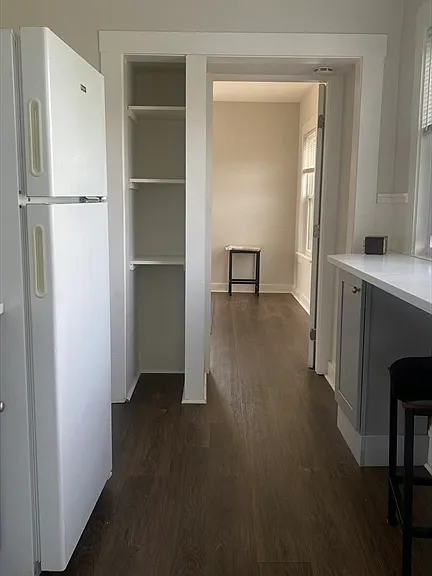 5 Blaine Ave #2 — Photo 4