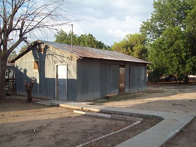detached garage/workshop