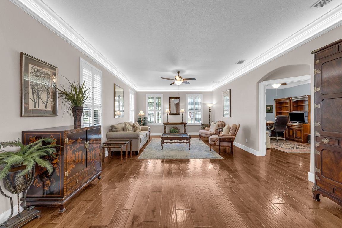 next background image