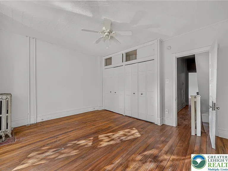 121 S 14th St — Photo 20