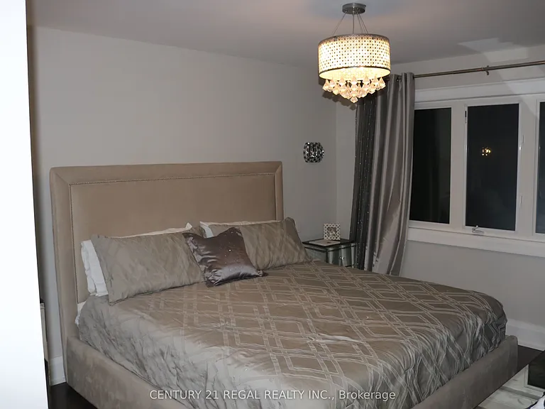 18 Rowse Cres — Photo 4