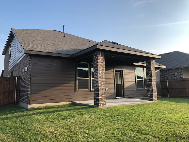 2449 Indian Head Dr — Photo 22