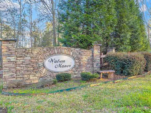 3rd image of 259 Watson Dr