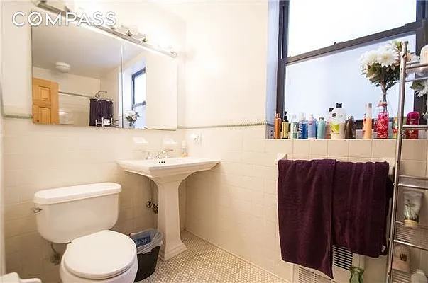 Rented by Compass | media 14