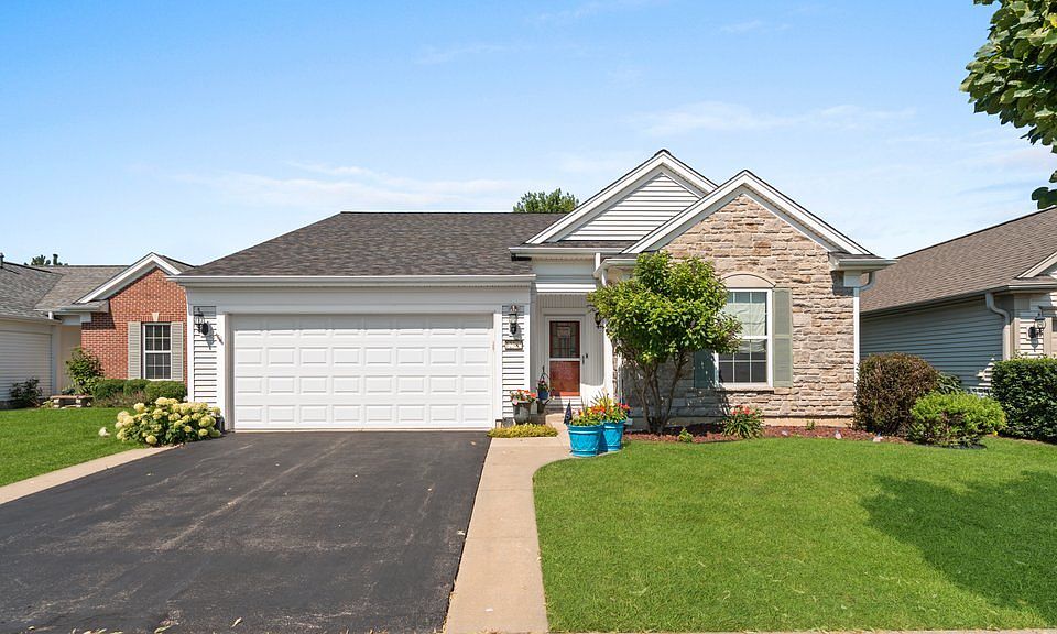 1st image of 12385 Copper Ln