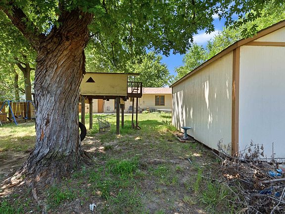 5th image of 310 N Young St