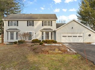 6 Osage Trl, Spencerport, NY 14559