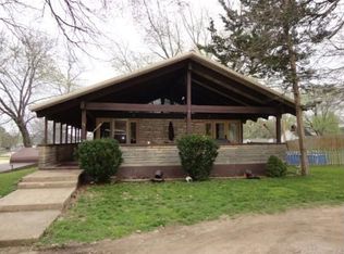 100 S Henderson St, Salem, MO 65560