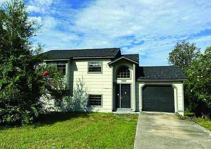 1st image of 903 Maybrook Dr