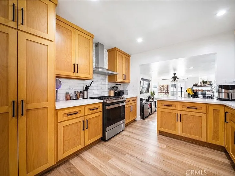 11405 Elmcroft Ave — Photo 8