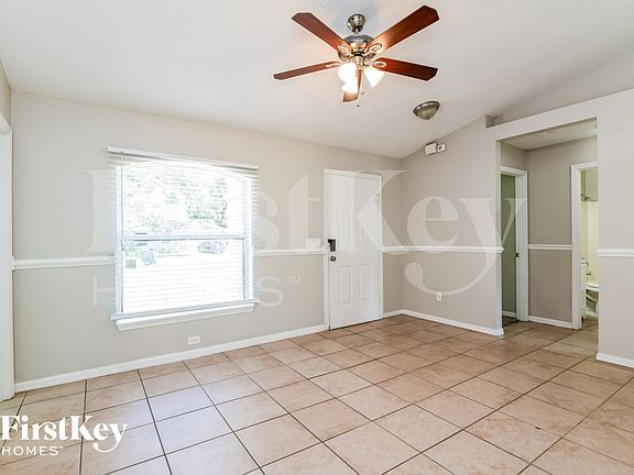 2nd image of 1008 Heron Ct