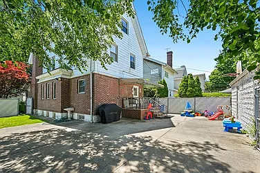 Sold by Remax Real Estate Professionals