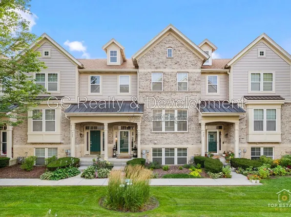 927 Indigo Ct, Hanover Park, IL 60133