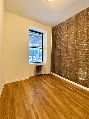 Rented by Waverly Realty Associates | media 19