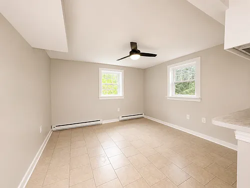 1407 Grace St #B Photo 1