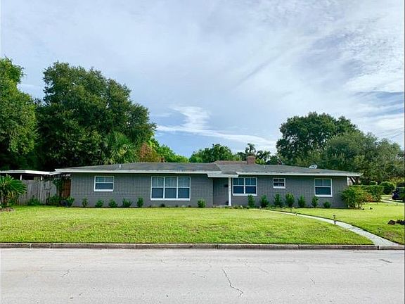 3rd image of 2020 Delaney Ave
