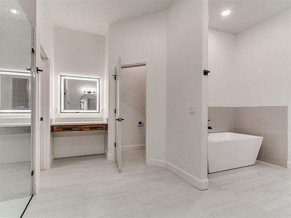 4th image of 4505 Las Colinas Ln