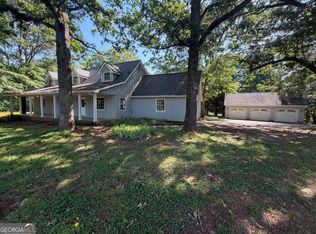 75 Price Dr W, Locust Grove, GA 30248