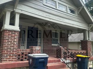 5833 Tracy Ave, Kansas City, MO 64110