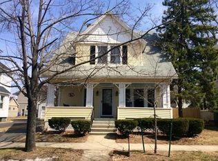 15 Greenbrier St, Springfield, MA 01108