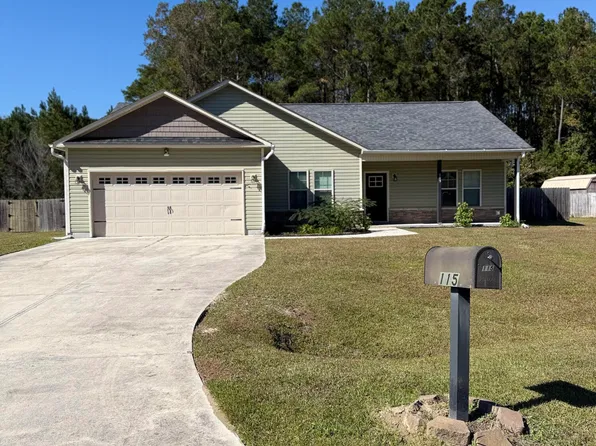115 Quail Hollow Drive, Jacksonville, NC 28540