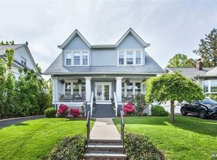 288 Morningside Ter, Teaneck, NJ 07666