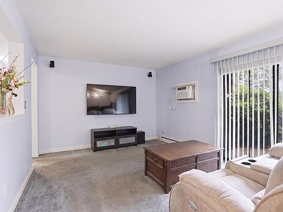 5th image of 491 W Central St APT D2