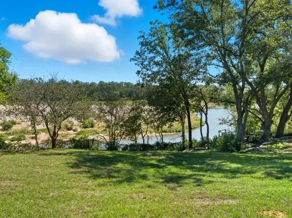 4527 S Keller Rd, Mineral Wells, TX 76067