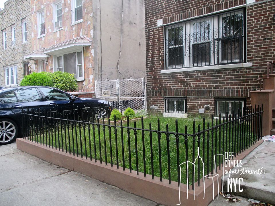 1st image of 177 34 105th Ave