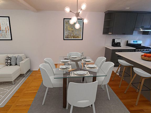 5th image of 933 21st St APT 12