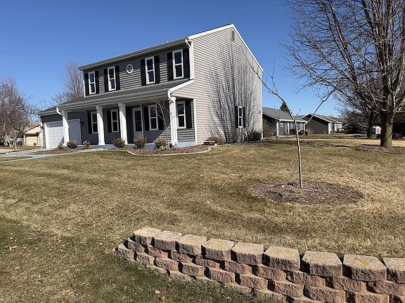 4th image of 237 Royal Ridge Drive