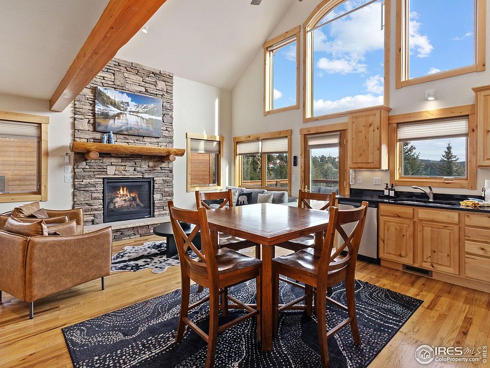 1st image of 147 Willowstone Dr