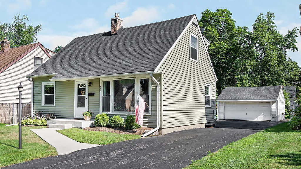 Property photo 2