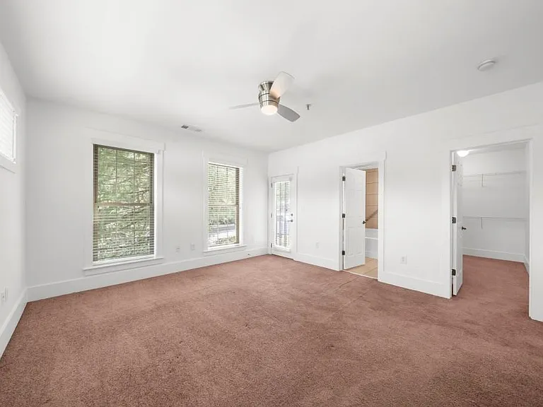 2360 Logan Cir #101 — Photo 24