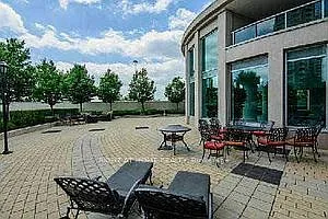 17 Barberry Pl #2211 — Photo 4