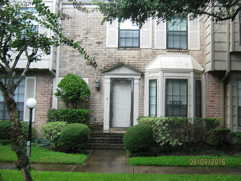 1st image of 7505 Memorial Woods Dr