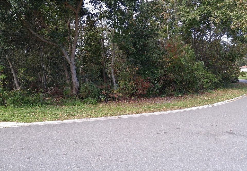 2nd image of LOT 35 Plantation Oaks Ter